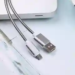 Серебряный кабель usb полностью в металле