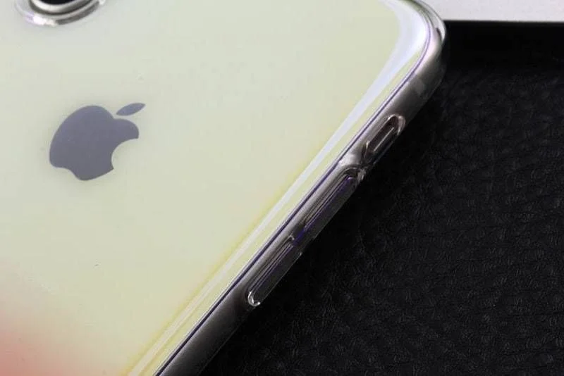 Стильный чехол с градиентным цветом для iPhone и Samsung