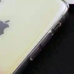 Стильный чехол с градиентным цветом для iPhone и Samsung