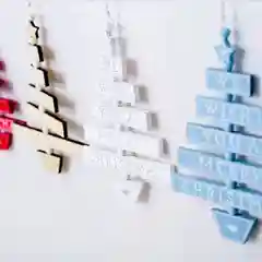 Деревянная подвеска