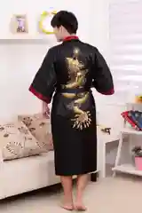Халат мужской с вышивкой