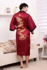 Халат мужской с вышивкой