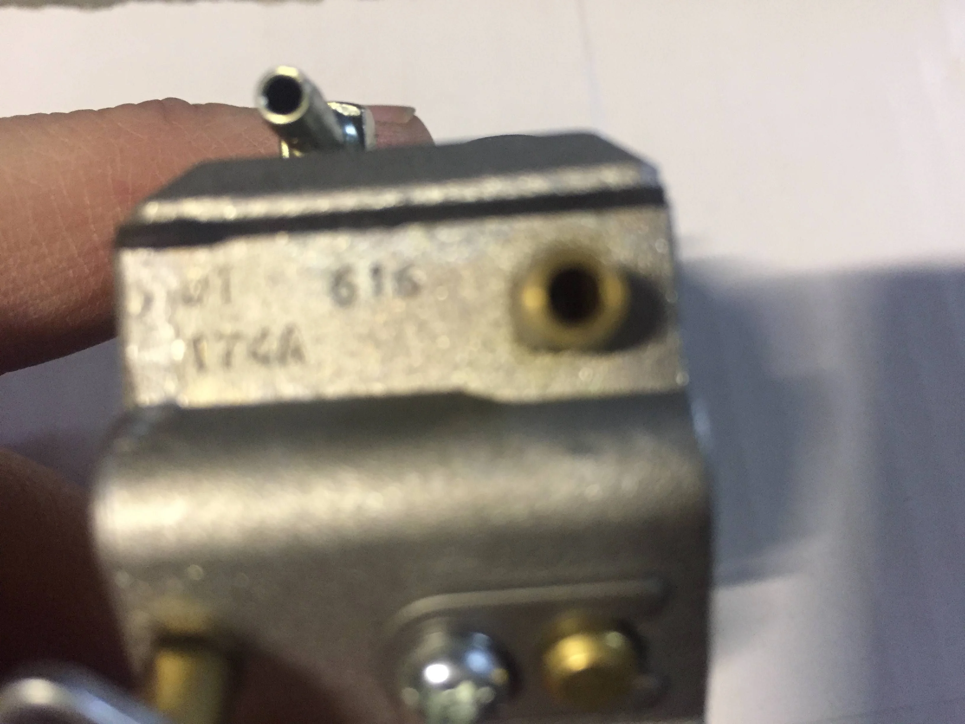 Карбюратор DOLMAR Makita 028151700 (957151700) Walbro WT-174 для бензопил PS- DCS33 340 400 401