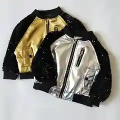 Золотая куртка бомбер для девочки