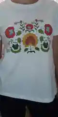 Футболка женская