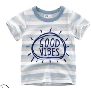 Футболка с надписью "Good vibes"