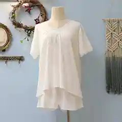 Белый комплект с шортами