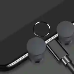 Автомобильный держатель телефона