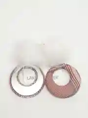 Серьги с меховыми шариками и кольцами Ionna