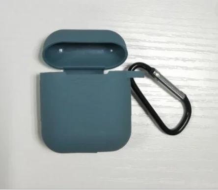 Серый меланж силиконовый чехол для AirPods с карабином