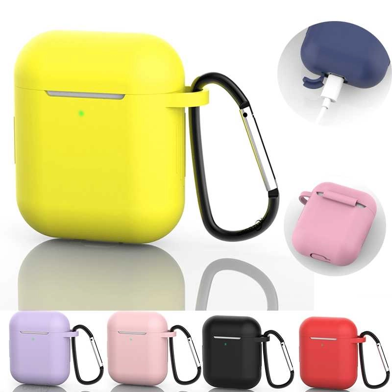Силиконовый чехол для AirPods с карабином