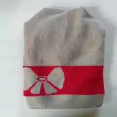 Оливковый шапка