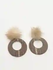 Серьги с меховыми шариками и кольцами Ionna