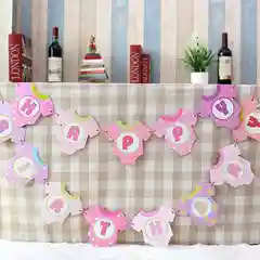 Гирлянда в форме детского боди Happy Birthday
