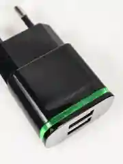 Белый сетевое зарядное устройство на 2 USB / СЗУ блок питания, адаптер для розетки с подсветкой