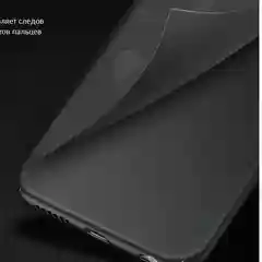Черный ультратонкий матовый чехол для iPhone