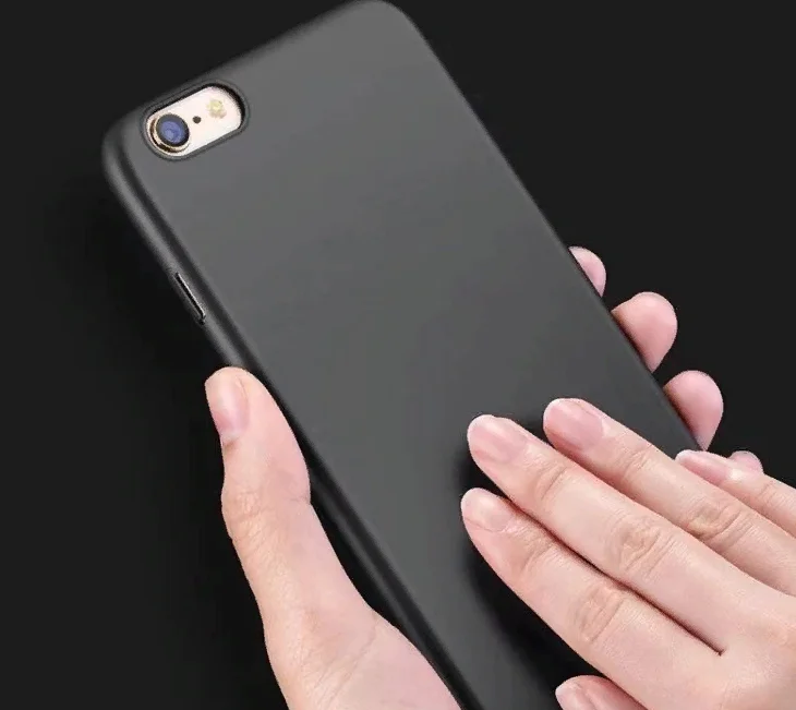 Черный ультратонкий матовый чехол для iPhone