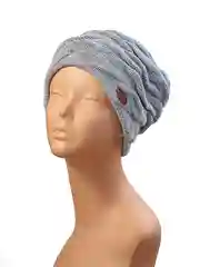 Вязаная шапка