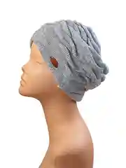 Вязаная шапка