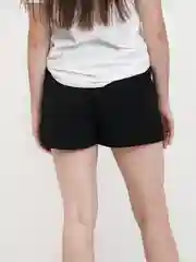 Однотонные шорты