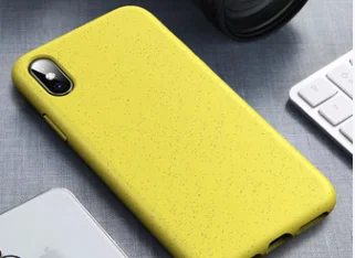 Желтый чехол Apple Silicone Case для iPhone