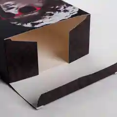 Коробка  Скульптуры