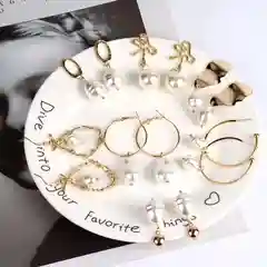 Серьги с барочным жемчугом длинные, сережки женские вечерние, пусеты под золото гвоздики