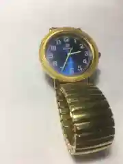 Темно-синий часы
