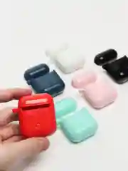 Белый чехол для AirPods 1 / 2