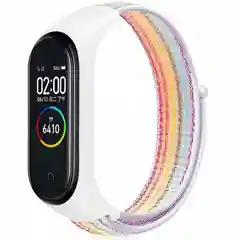 Белый ремешок тканевый для Xiaomi Mi Band 3/4