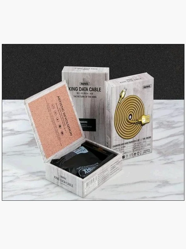 Золотой кабель зарядки подарочный Remax KING DATA CABLE RC-063m в деревяной упаковке