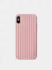 Розовый чехол силиконовый на iPhone