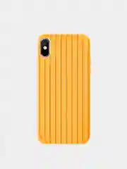 Желтый чехол силиконовый на iPhone