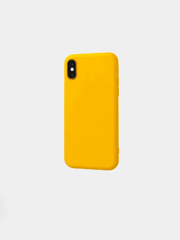 Желтый чехол силиконовый на Iphone