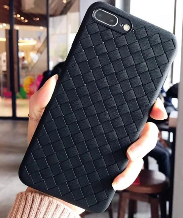 Чехол для iPhone плетеный