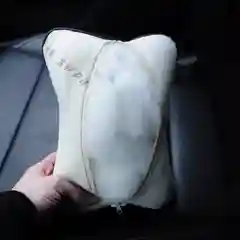 Белый автомобильная подушка под голову / подушка для авто