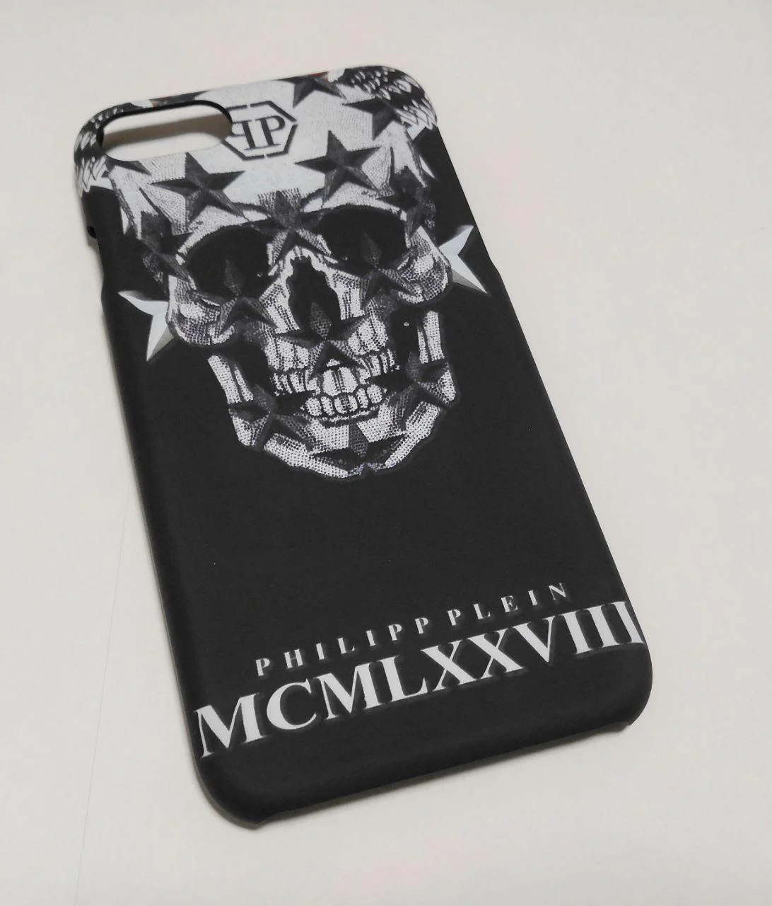 Чехол, задняя накладка на iPhone SE 5 6 6plus 7 7plus 8 8plus