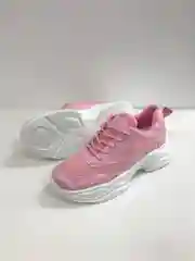 Кроссовки женские