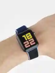 Белый нейлоновый ремешок для Apple Watch