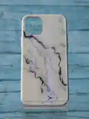 Белый чехол iPhone 11 Pro Max мрамор с переливом (разные цвета)