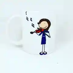 Кружка с девочкой со скрипкой