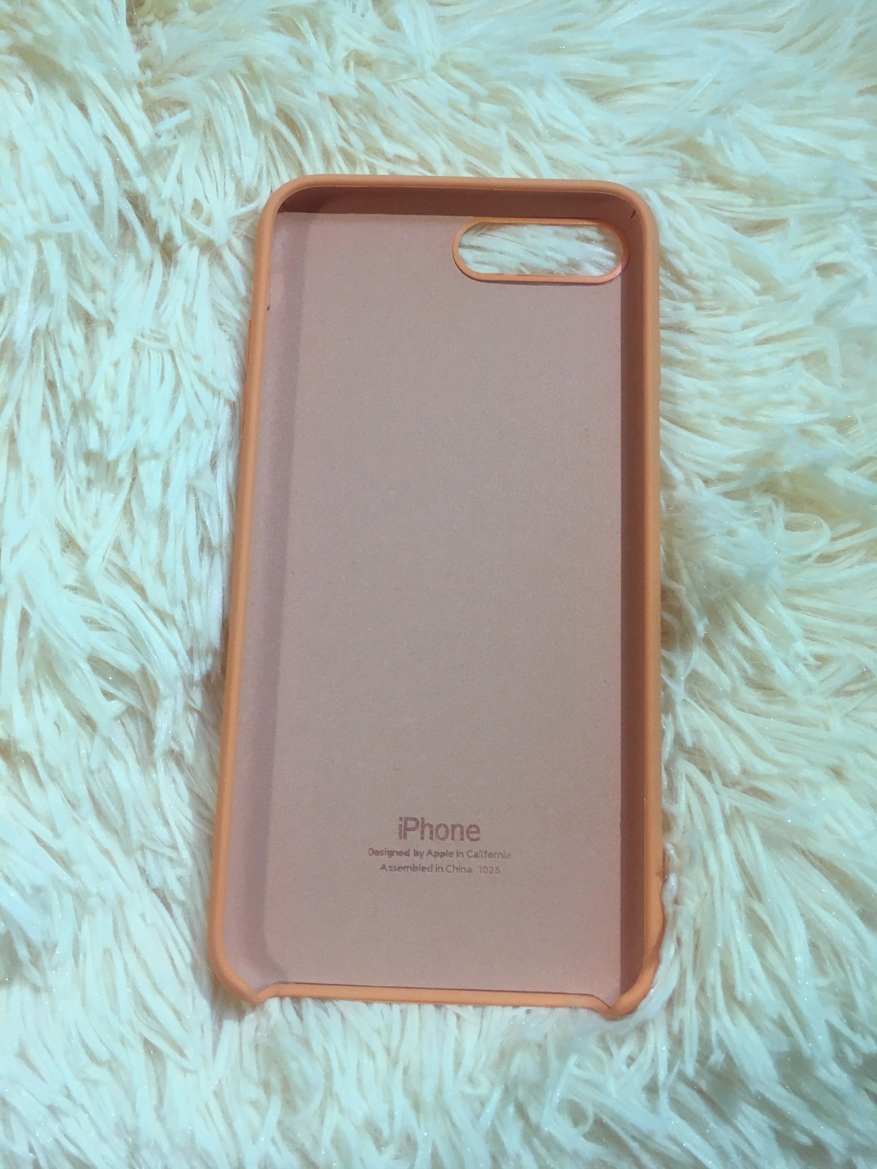 Чехол Apple Silicone Case для Iphone 6 / 6s