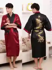 Халат мужской с вышивкой