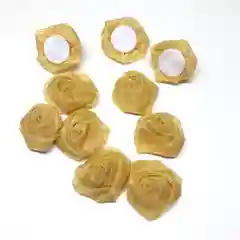 Бежевый роза