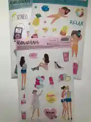 Багровый наклейки