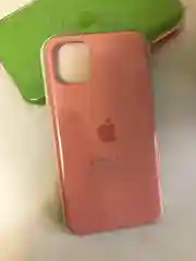 Розовый защитный чехол для телефона на Iphone 11