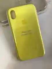 Желтый защитный чехол для iphone Xr