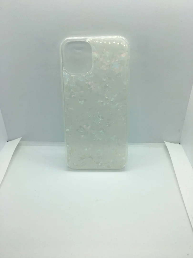 Черный чехол на Iphone 11 Pro