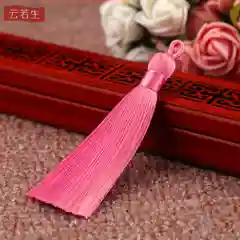 Розовый кисточки декоративные 8 см для рукоделия и изготовления сережек