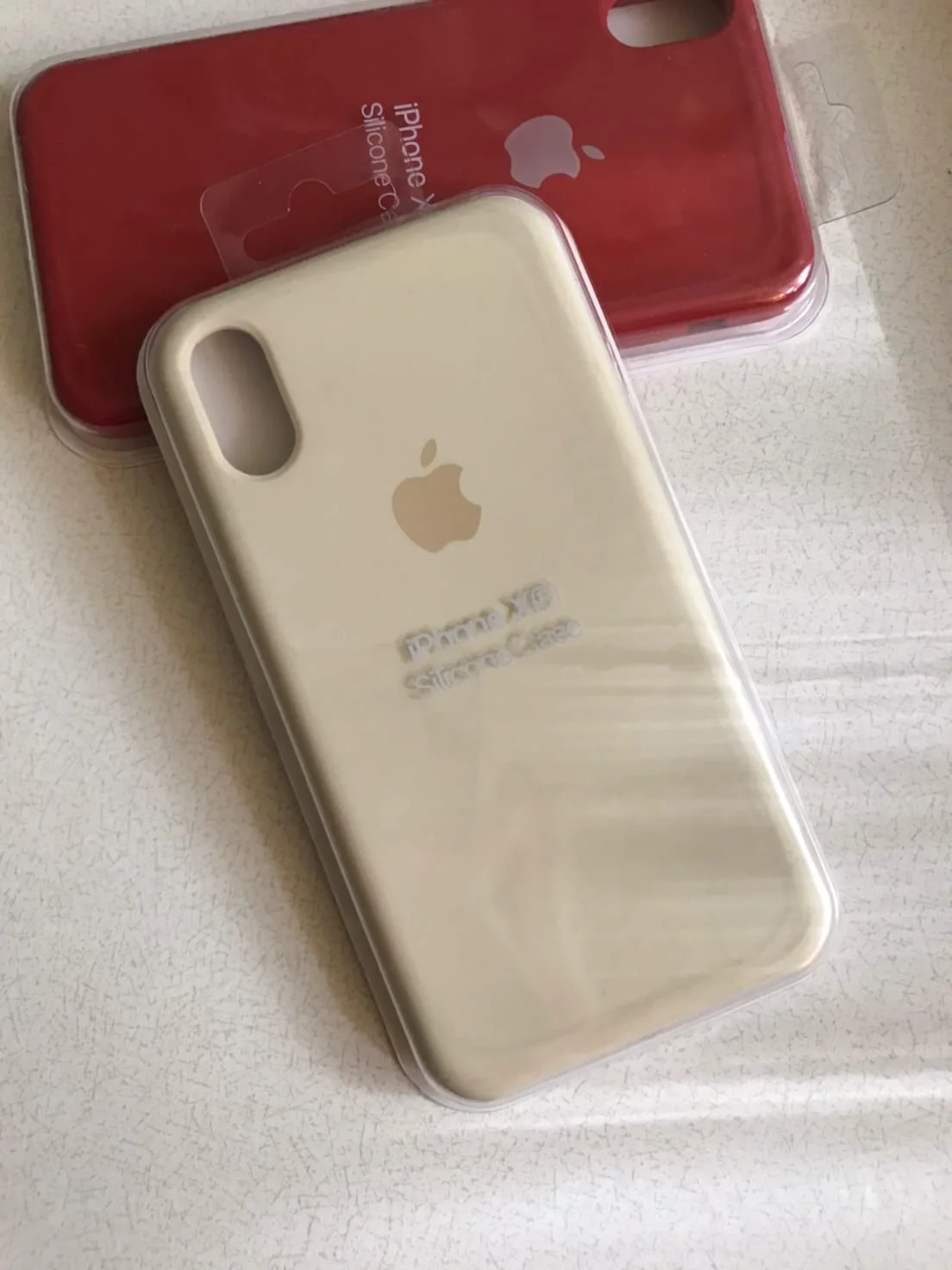 Бежевый меланж защитный силиконовый чехол для iPhone XR с яблоком